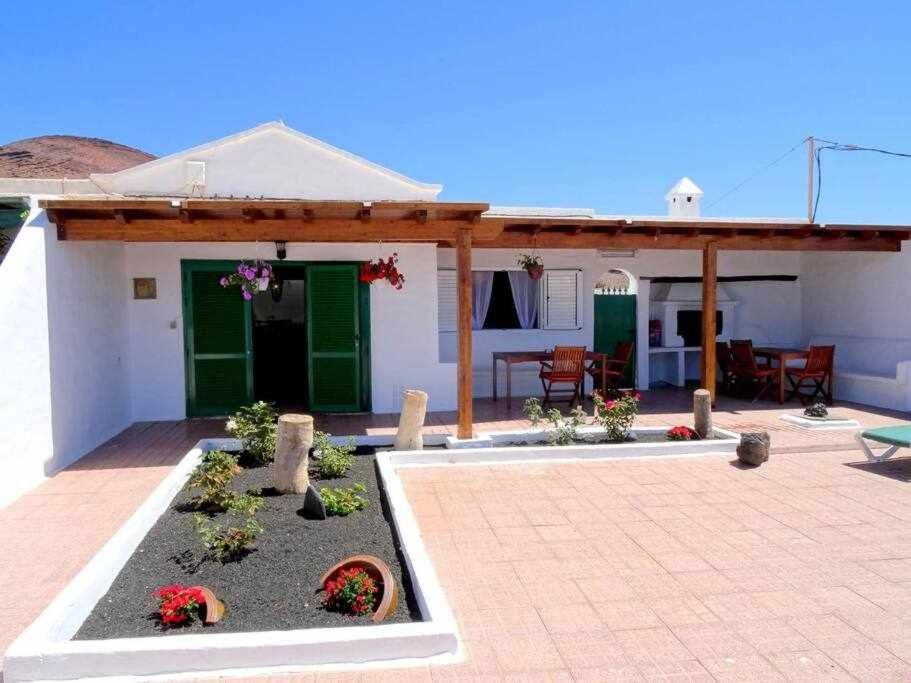 Casa Descanso Con Jacuzzi En ปลายา เกมาดา ภายนอก รูปภาพ